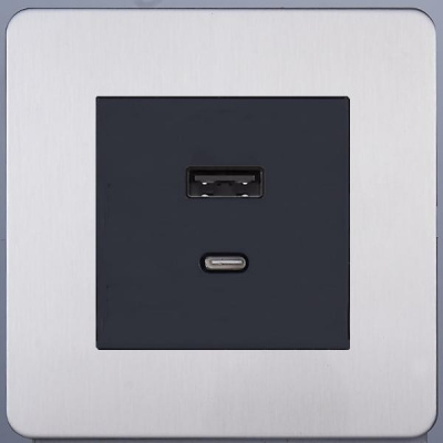Розетка USB/C внутр. монтажа Leon (никель)